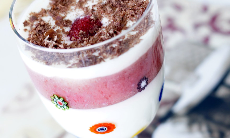 Клубнично-йогуртовый десерт