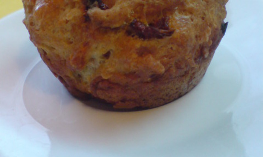  Маффины с сыром и вялеными помидорами
