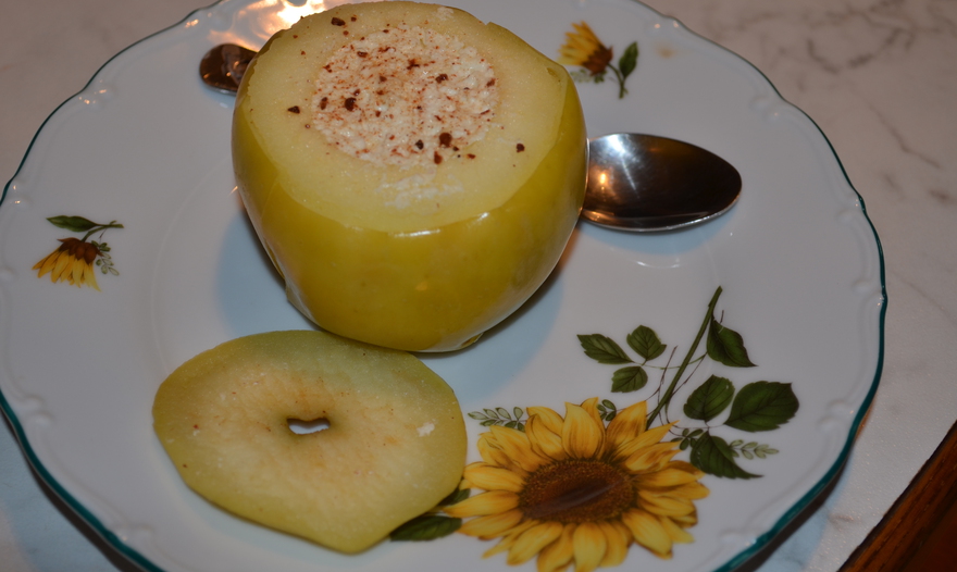 Яблочко с творогом