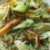 Салат с лапшой и шпинатной заправкой