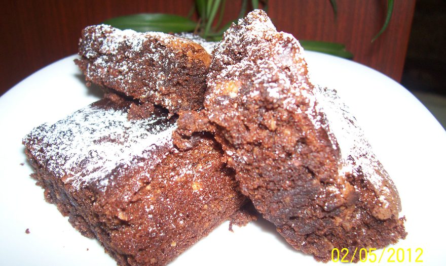 Брауни на майонезе (MAJO - BROWNIES)