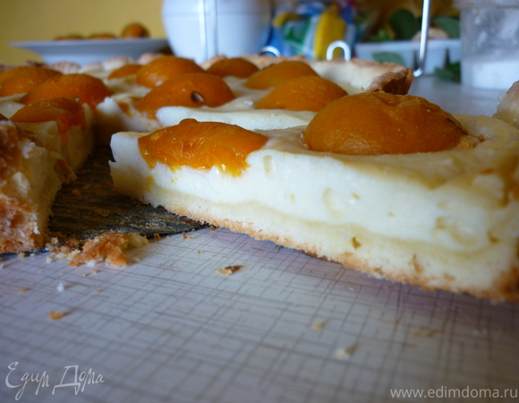 Творожный пирог с абрикосами