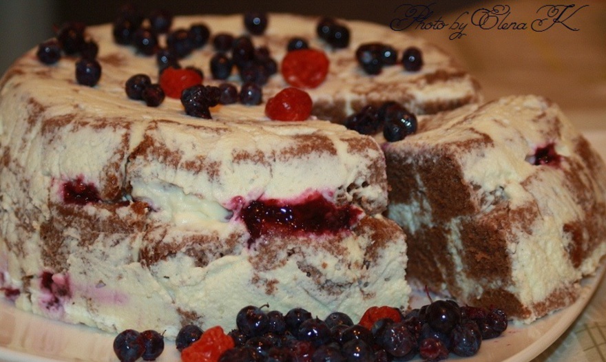 Шоколадный торт с творожно-сливочным кремом