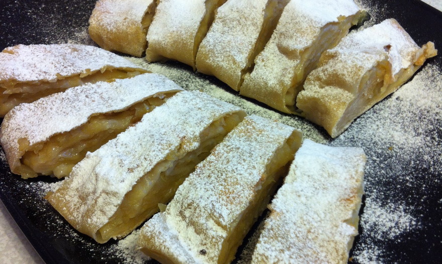 Яблочный штрудель