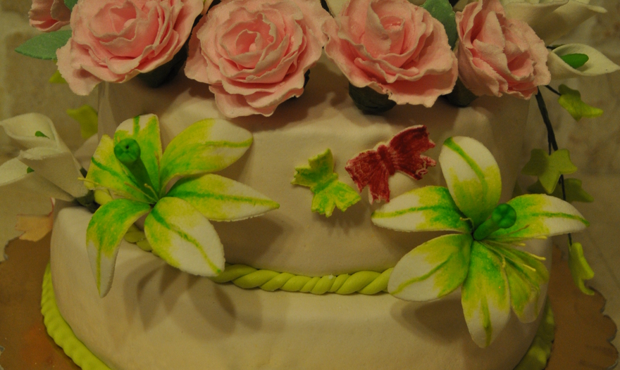 Простой свадебный торт