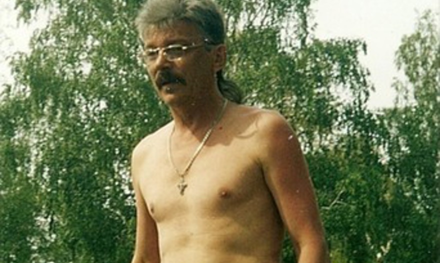 Салат из печени трески с кукурузой