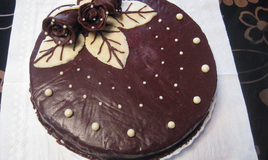 Шоколадная мастика для тортов