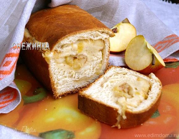 Пирог-рулет с очень ароматной яблочной начинкой