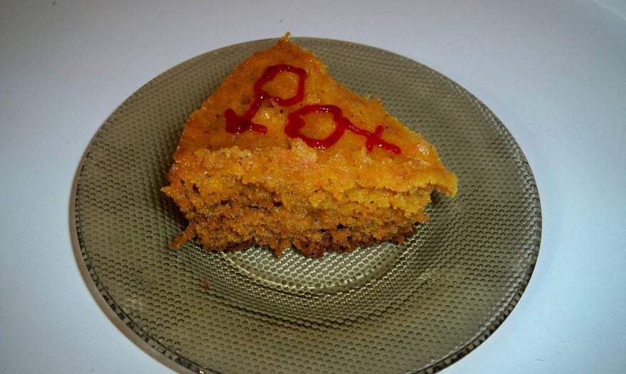 Низкокалорийный морковный пирог