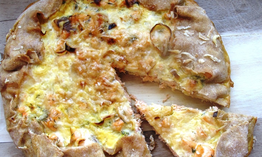 Диетический киш с лососем из спельты