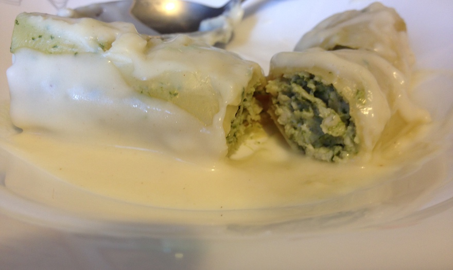 Каннелони с курицей и шпинатом