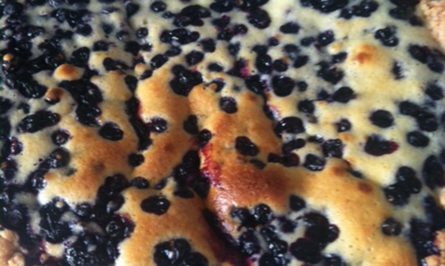 Пирог с черникой на сметане (объеденье)