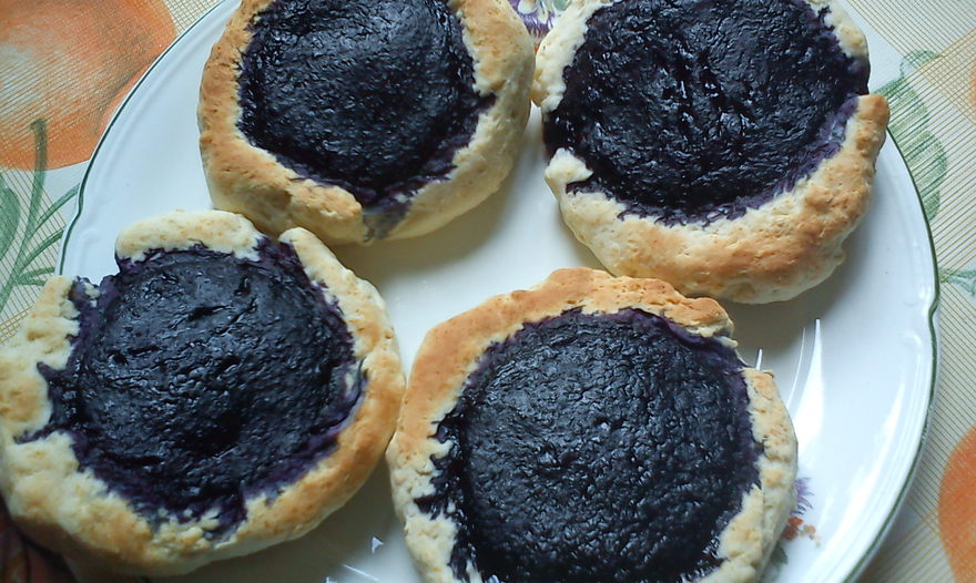 Ватрушка "Ягодная"