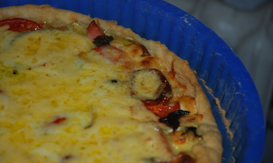 Гастроподарки. Пицца с цукини и вялеными помидорами 