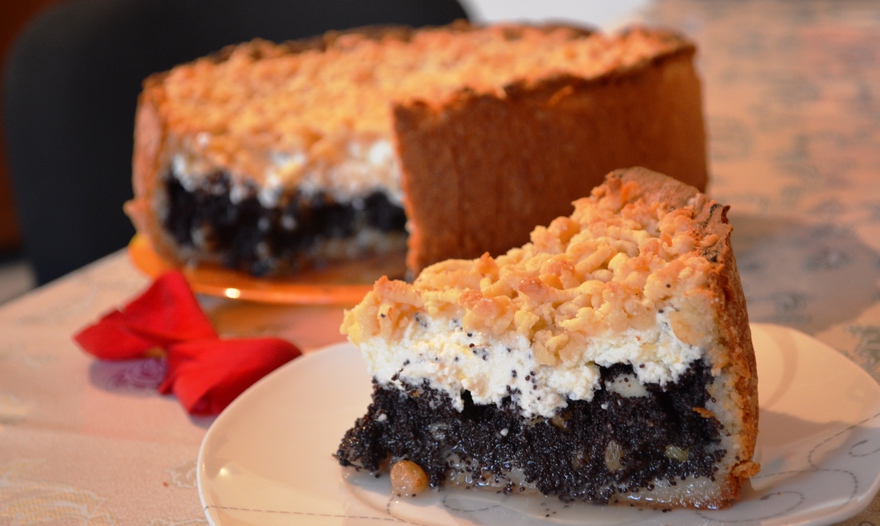 Творожный пирог с маком