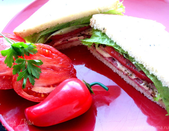 Сэндвич с ветчиной и салями ("Школьная ссобойка")