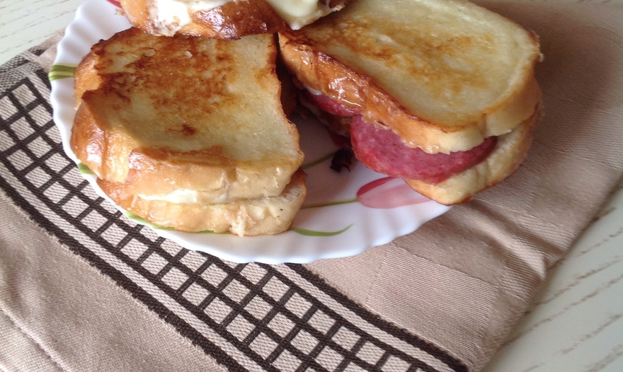 Тосты "Кордон блю"