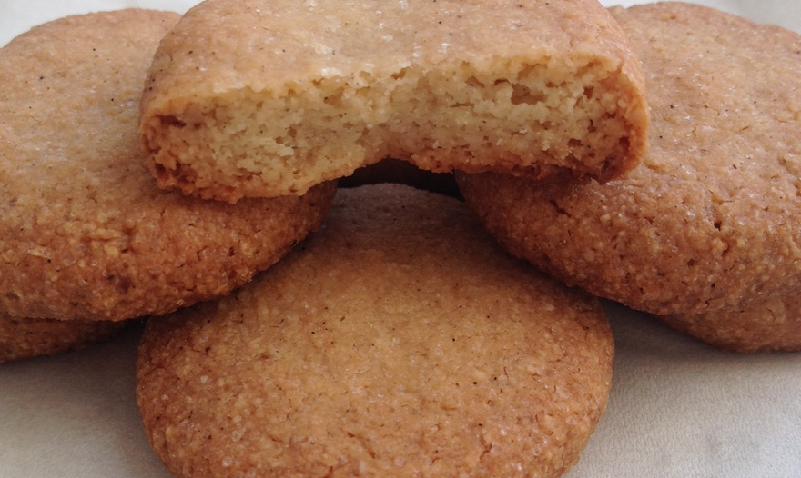 миндальное печенье.