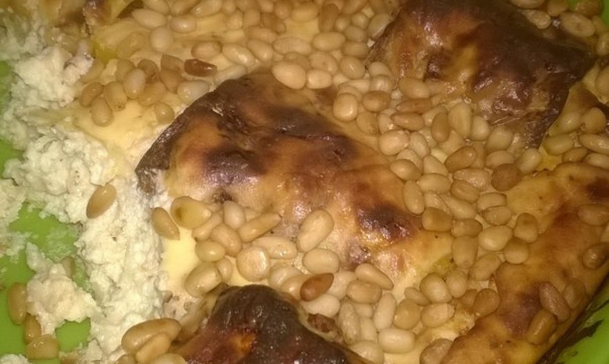 Гратен "Вкусняшка" с рулетиками из цукини с рикоттой и кедровыми орешками