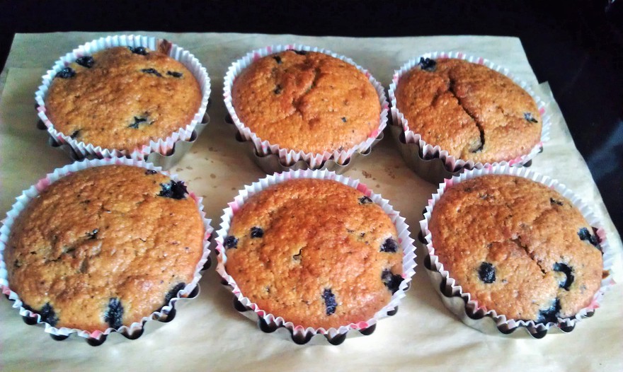 Лимонные маффины с черникой