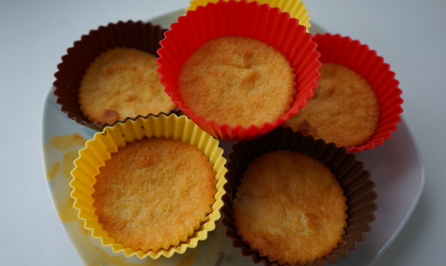 Нежнейшие пирожные со сливами