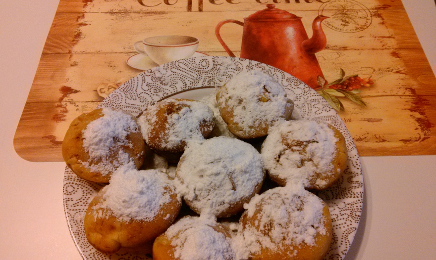 Яблочные маффины с корицей 