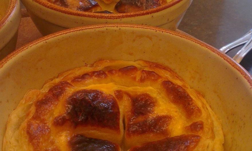 Мини-пирожки с яблоками 