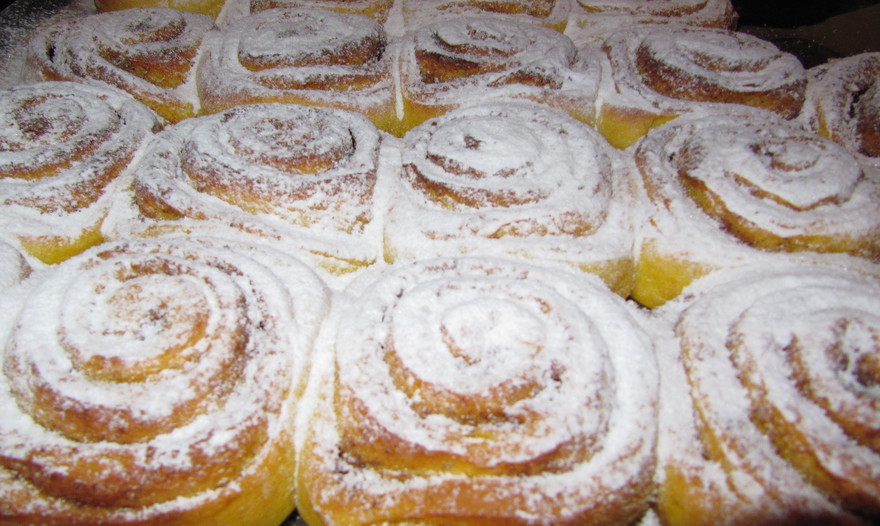 Тыквенные булочки с корицей