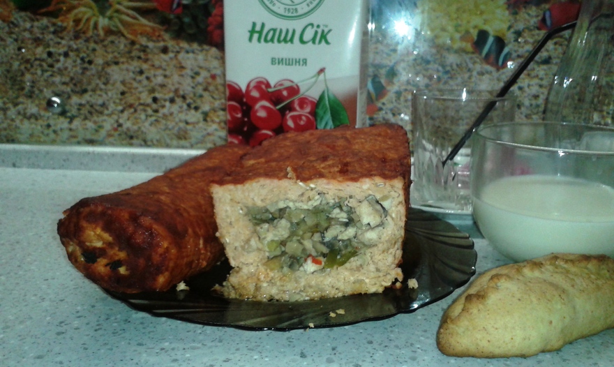 Глазированный мясной рулет