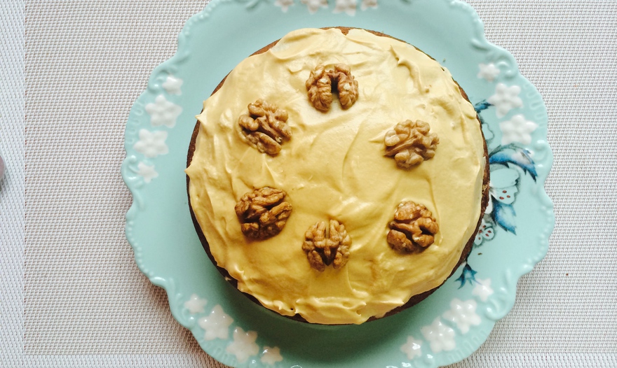 Кофейный торт с грецким орехом