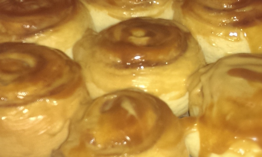 Соул булочки «Синнабон» (Soul Cinnabon) с карамелью