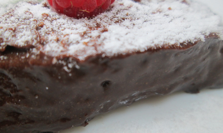 Замороженный шоколадный торт-мусс 