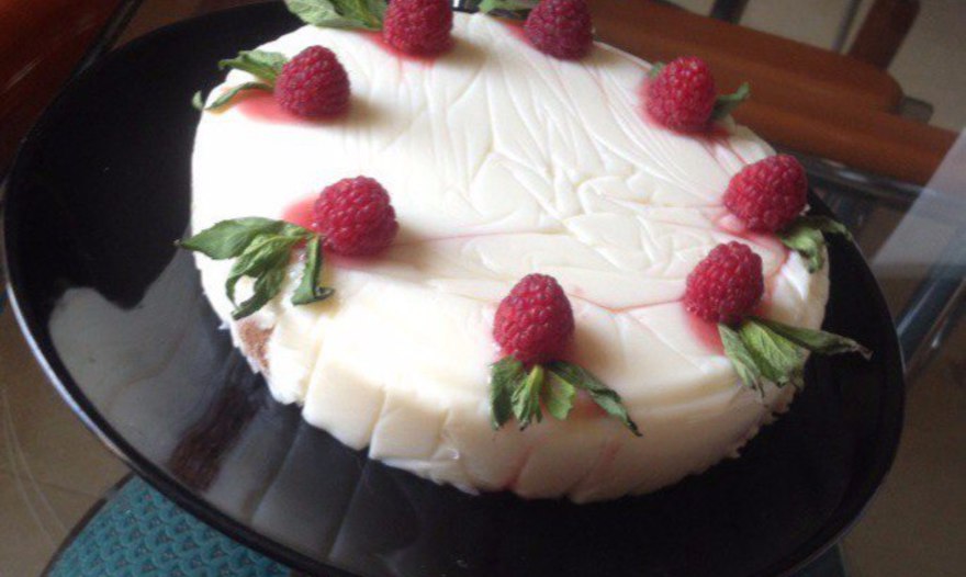 Блинный десерт с кремом из маскарпоне