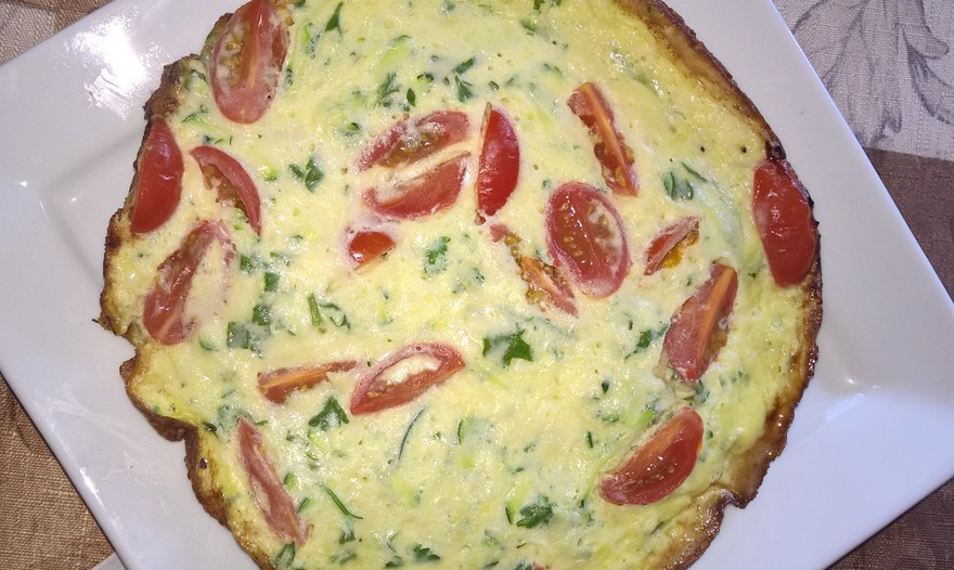 Сырный омлет с цукини 