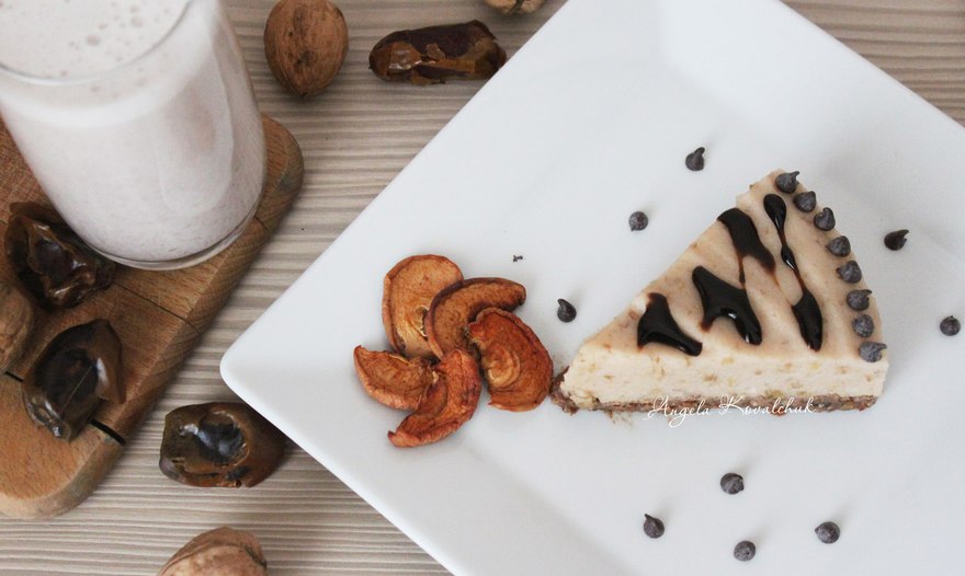 Яблочно-ореховый полезный десерт