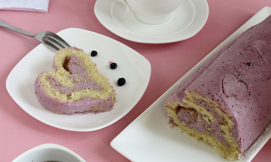 Бисквитный рулет "Сердце"