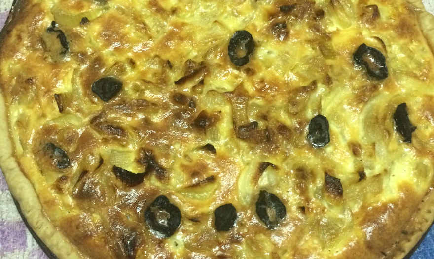 Луковый пирог