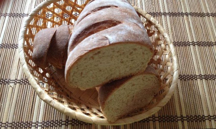 Батон цельнозерновой с отрубями