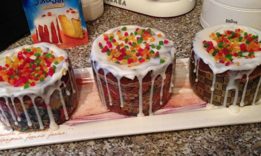 Сочный творожный кулич