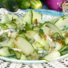 Пикантный огуречный салат