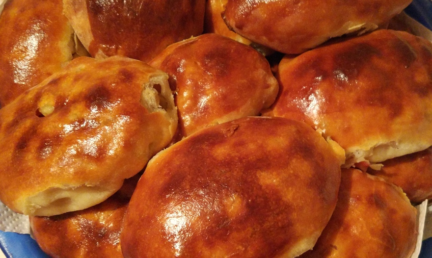 Пирожки с яблоками