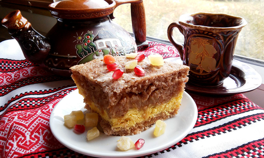 Болгарский пирог с творогом и яблоками