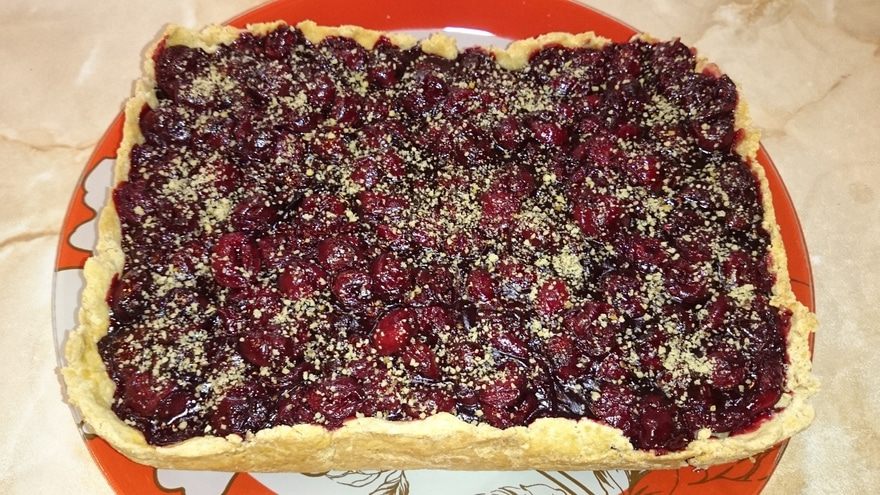 Немецкий творожный пирог с вишней