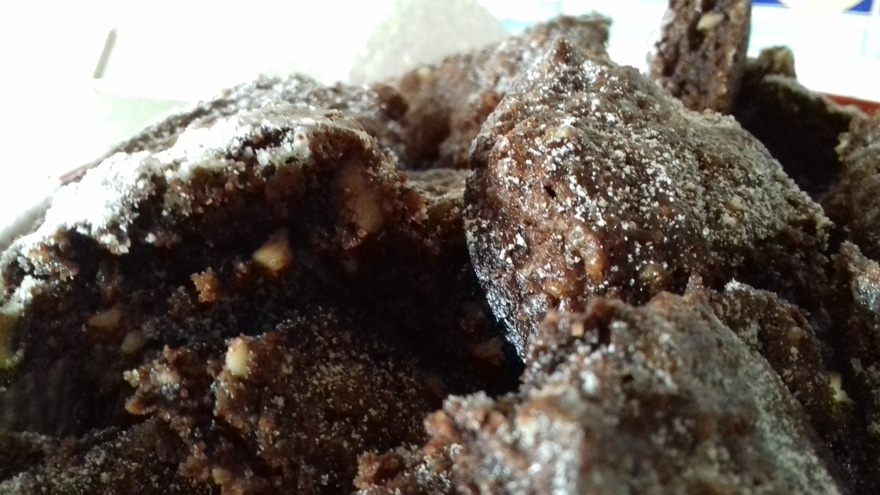 Шоколадное печенье с грецкими орехами 