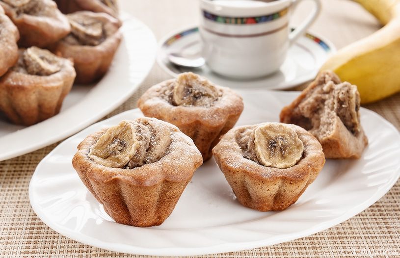 Банановые маффины с корицей