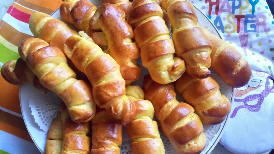 Воздушные тыквенные булочки на сгущенке