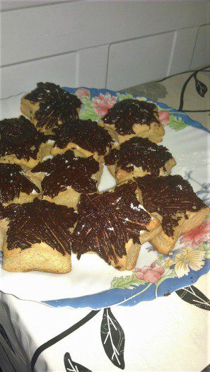 Медово-манные  коржики 