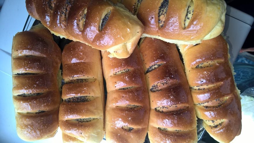 Воздушные тыквенные булочки на сгущенке