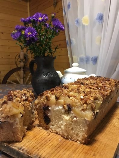Творожно-яблочный пирог с гранолой