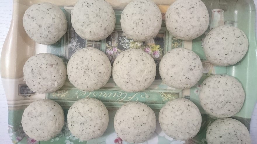 Рыбные котлеты с горчичным соусом от Мишеля Ломбарди